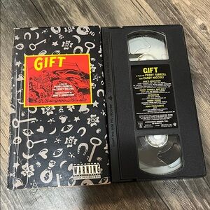 “GIFT” a film by Perry Farrell & Casey Niccoli w/ Janes Addiction VHS